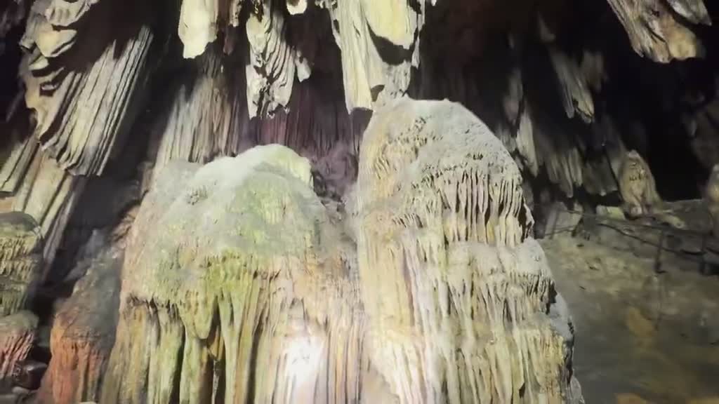 Film — Majestic Caverns · Alabama