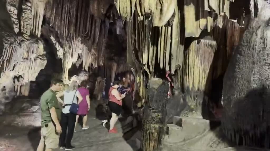 Film — Majestic Caverns · Alabama