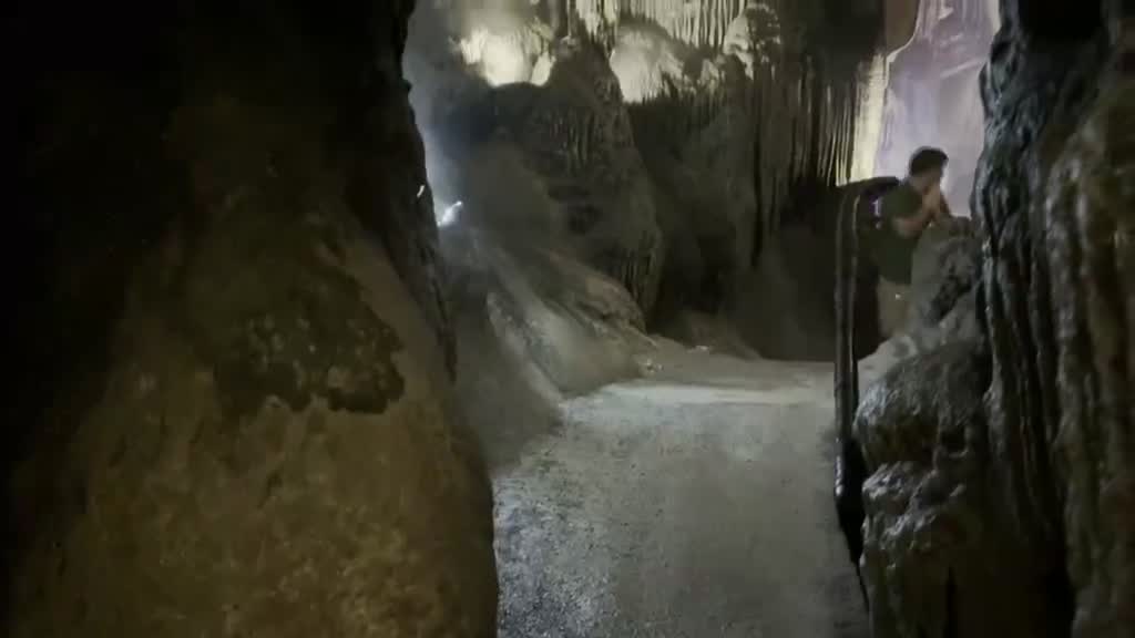 Film — Majestic Caverns · Alabama