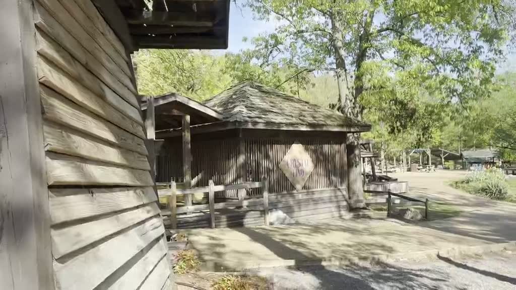 Film — Majestic Caverns · Alabama